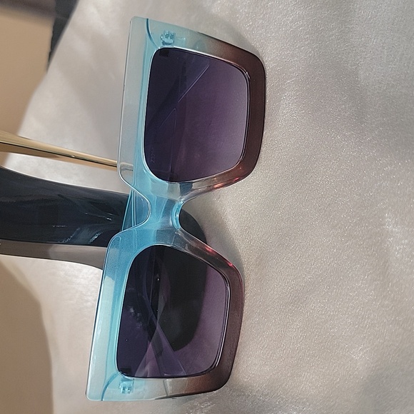 Ombre Sunglasses Square Frame Beautiful Sunglasses Radiant Brown and Blue - Picture 3 of 14